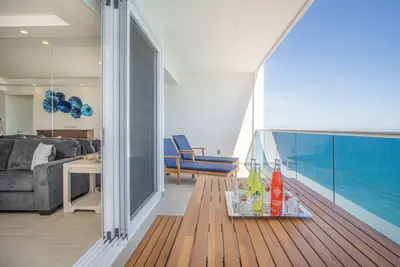 Image de Splash in The New Lazy River and Sleep In Luxury Encantame Towers Velero 2202