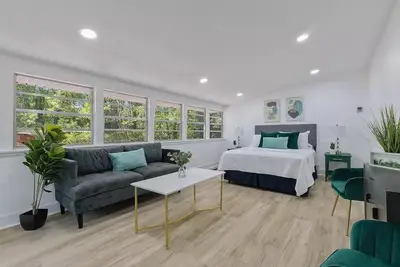 Image de Modern 3br midtown gem w/ outdoor space