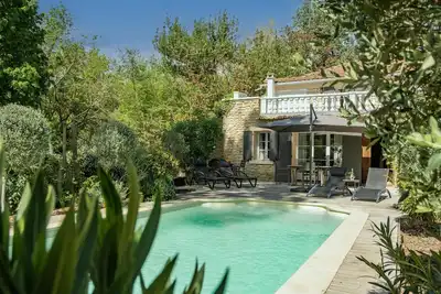 Image de Villa avec piscine privée, à 1 km de Carpentras