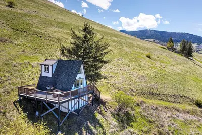 Image de Bird's Eye View is Worth the Hike