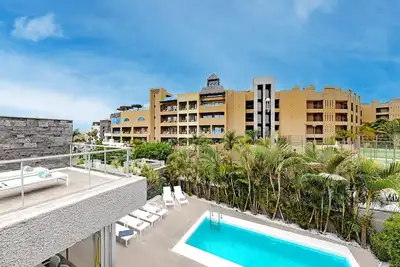 Image de Villa: 7 bedrooms  4 bathrooms privet lift with heated pool @30º for free, A. C