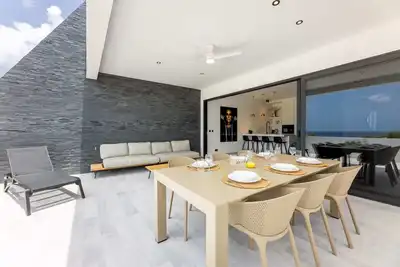 Image de Blue Bay | The Reef | Balcony