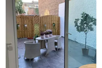 Image de Très beau studio équipé avec grande terrasse