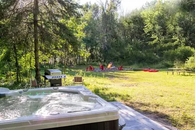 Image de Jumanji bord de l'eau et Spa