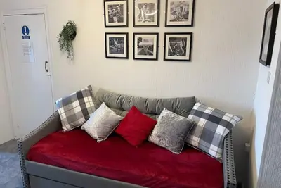 Image de \"The Celebration\" Seafront Apartment