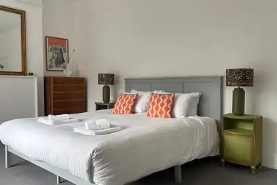 Image de Stylish and comfy flat with two large bedrooms, close to Notting Hill