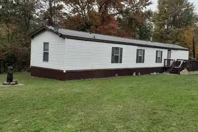 Image de Sharon's Run Lodge  is a cozy 3 bedroom/2 bath in the heart of Elk county.