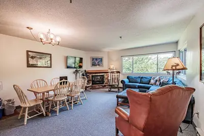 Image de On Mountain two bedroom unit sleeping 9