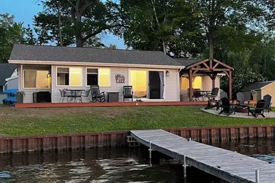 Image de Sweet Retreat, Located on 500 acre all sports Long Lake in Hale, Michigan