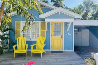 Image de \"Ocean\" Cottage on Sunset Beach