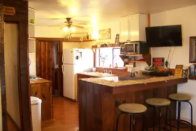 Image de Eagle's Bluff Cabin in the Ouachita Mountains!