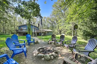 Image de Pure Michigan River House w/ Outdoor Fire Pit