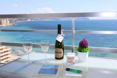 Image de 11f 2 Dormitorios con Vistas al mar