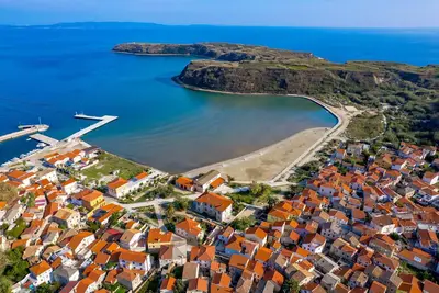 Image de Superbe maison de 2 chambres Ă Susak