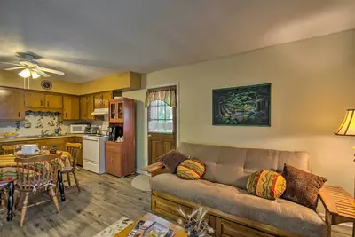 Image de Quaint Hinton Hideaway - Hunt & Fish Nearby!