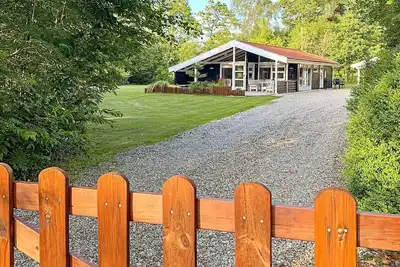 Image de Maison de vacances pour 4 a Oksbøl-By Traum