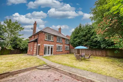 Image de Elegant 5 Bedroom house in Nottingham