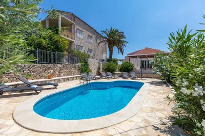 Image de 4 Bedroom Traditional Villa, Private Pool, Brac Island