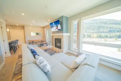 Image de Luxury Ski Condo with hot tub onsite