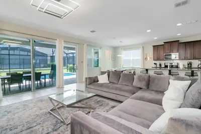 Image de Last Minute Disney Getaway! Private Pool, Hot Tub & Game Room. Book Now! #49503