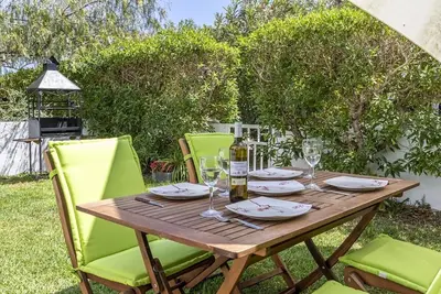 Image de Apt. Franca, near the beach. 300 m, Pool, Wifi, A/C Terrasse and private garden