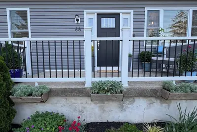 Image de Cozy Cape in Newtown Square Pets Welcome ⚡️Free Ev⚡️Safe and Convenient Location