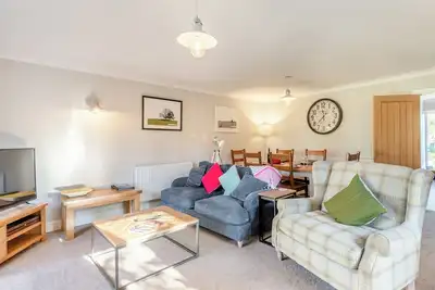 Image de 3 chambres à coucher à Burnham Market