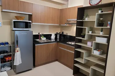 Image de Brand new Condo along Manila bay.