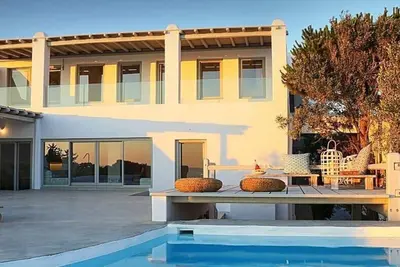 Image de Villa de luxe a Mykonos | Villa Crown | Piscine privee | 6 chambres | Vue sur la mer | Euaggelistrak