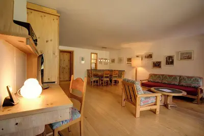 Image de Appartement de 2 pièces avec vue sur le lac au 1er étage