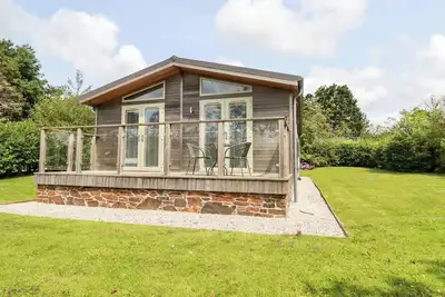 Image de 6 Southern Place, character holiday cottage, with hot tub in Dobwalls