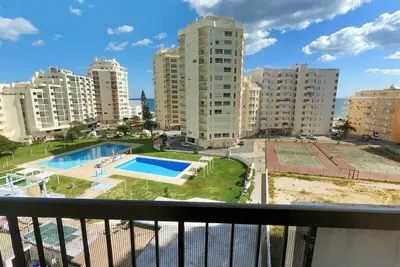 Image de Algarve, T1 apartment w/ balcony and sea view, Armação de Pêra
