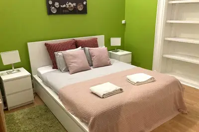 Image de Lisbon T2 apartment in typical villa, Sapadores, Lisbon