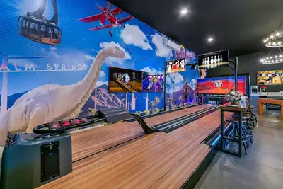 Image de Stallion Estate Lazy River, Bowling & Theater