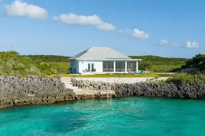 Image de Lux Waterfront Villa on Secluded Caribbean Cove w/