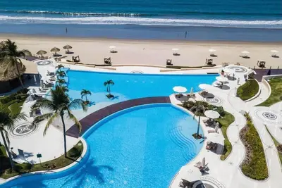 Image de Ocean Front Luxury New 4b+4. 5 Bath! Luma Sleeps10!