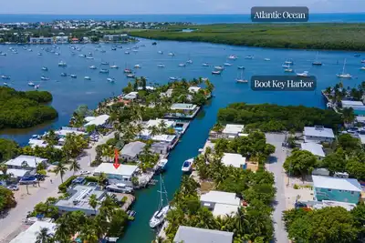 Pet Friendly Home on the Canal