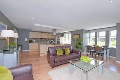 Image de Contemporary apartment close to Aberdeen city centre
