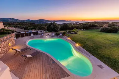 Image de Villa Smeralda, Porto Cervo, Sardinia