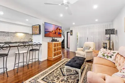 Image de Delightful 2-Bed Townhouse Close to the Beach