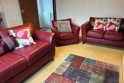 Image de Cosy Secure Clean House with Parking near Luton Airport