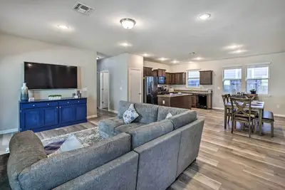 Image de Buda Home w/ Smart Tv ~ 19 Mi to Downtown Austin