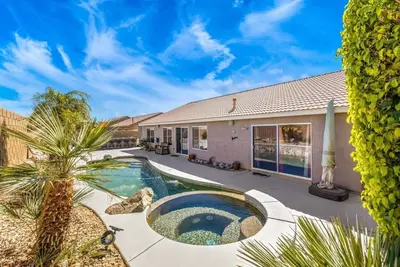 Image de Relax in Coachella Valley With Pool & Spa