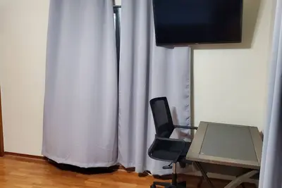 Image de Quiet and comfortable Two Bedrooms, one Bathroom up to group of Four.