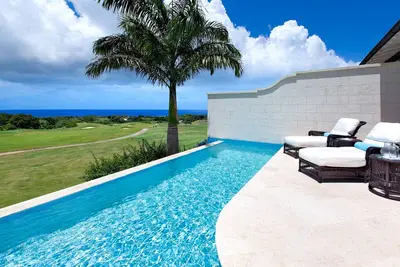 Image de Apes Hill Club- Fairway Villa #9- Golf Access, Private pool