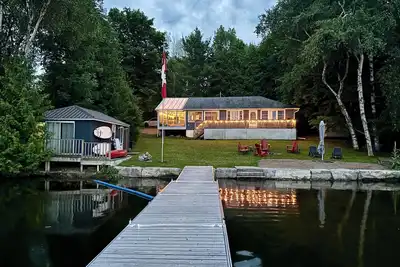 Image de Cozy Private 3br Lakeside Cottage with Fireplace