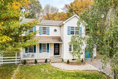Home with large backyard, fireplace, washer/dryer & pool - near shops & dining