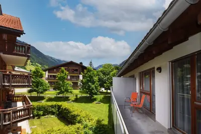 Image de Appartement \"Alpin 1\" avec Terrasse & Wi-Fi