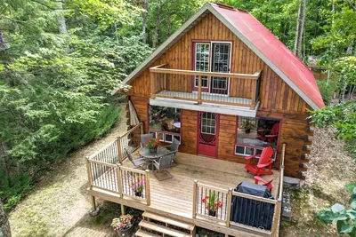 Image de Family Friendly Beautiful Lake Front Cottage