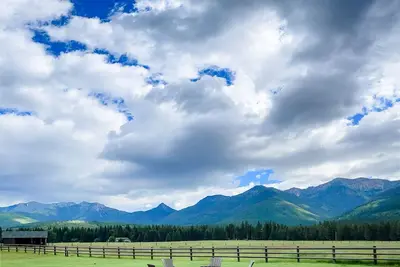 Image de Luxury Montana Cabin with epic Mountain Views